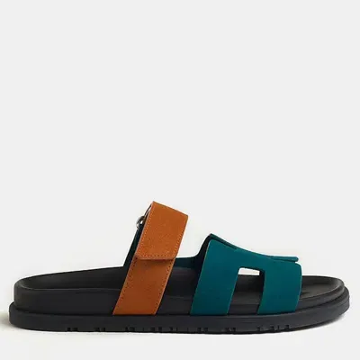 Pre-owned Hermes Vert Mousse-naturel Rubber Chypre Sandal 35 In Blue