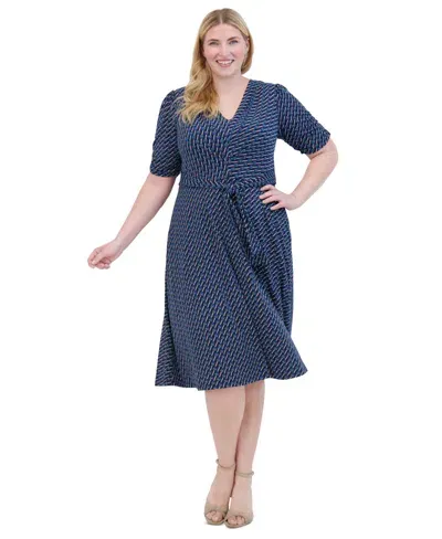 Jessica Howard Plus Size Pleated V-neck Tie-waist Dress In Navy Multi