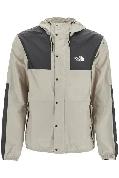 The North Face 1985 Mountain Logo Printed Jacket In Grey