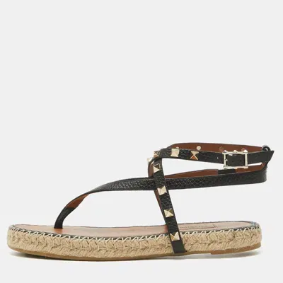 Pre-owned Valentino Garavani Black Leather Rockstud Ankle Strap Espadrille Thong Flats Size 37