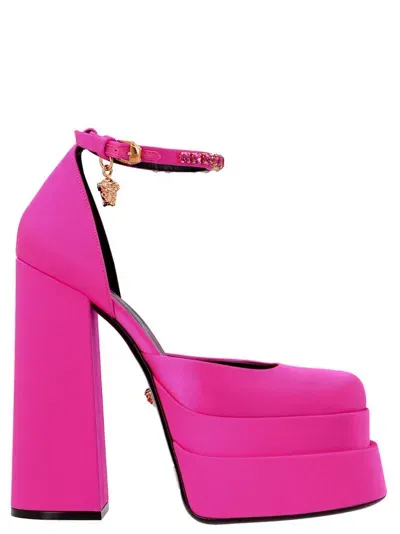 Versace Medusa Aevitas Pumps In Fuchsia